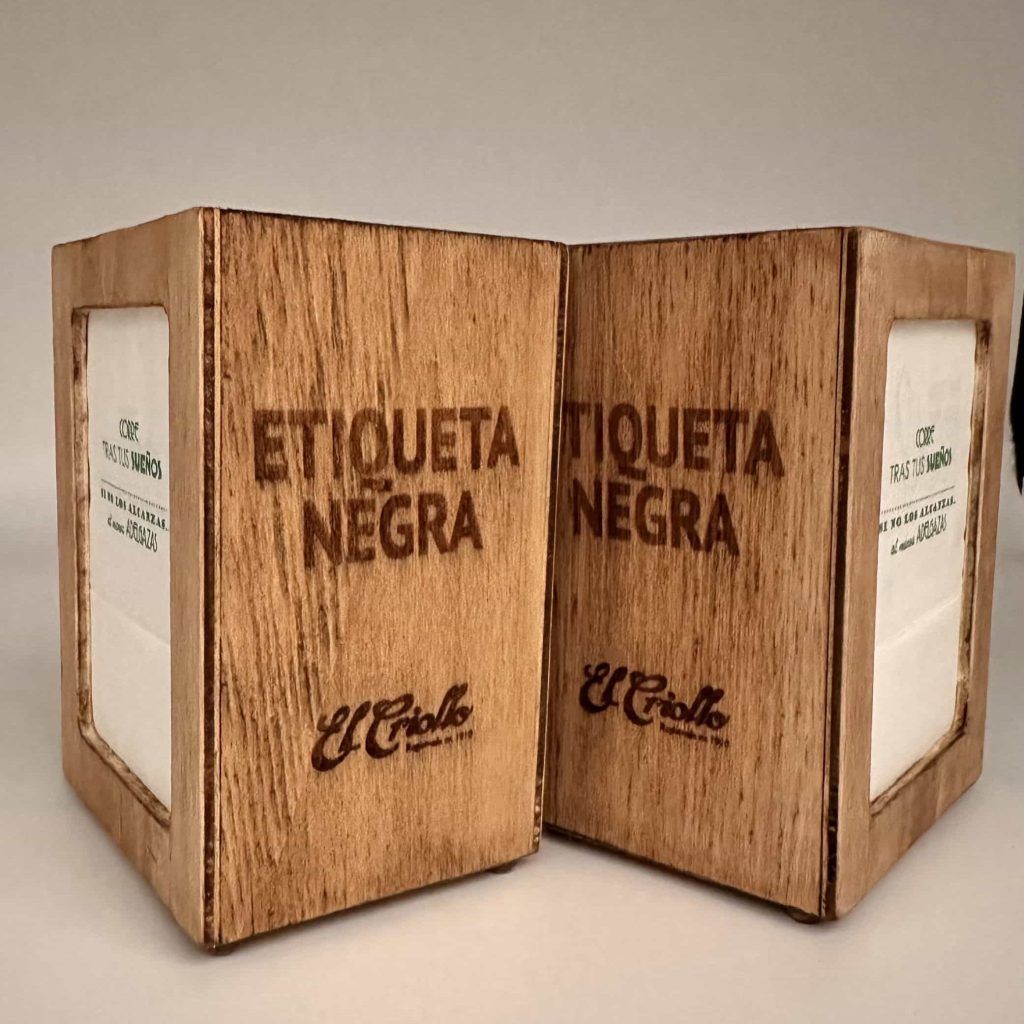personalizacion-laser 18 servilletero cubo para elaboradores de cafe personalizado laser 100 sostenible