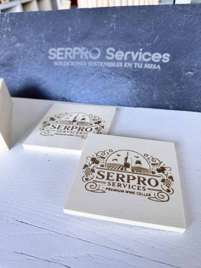 posavasos madera serproservices personalizable
