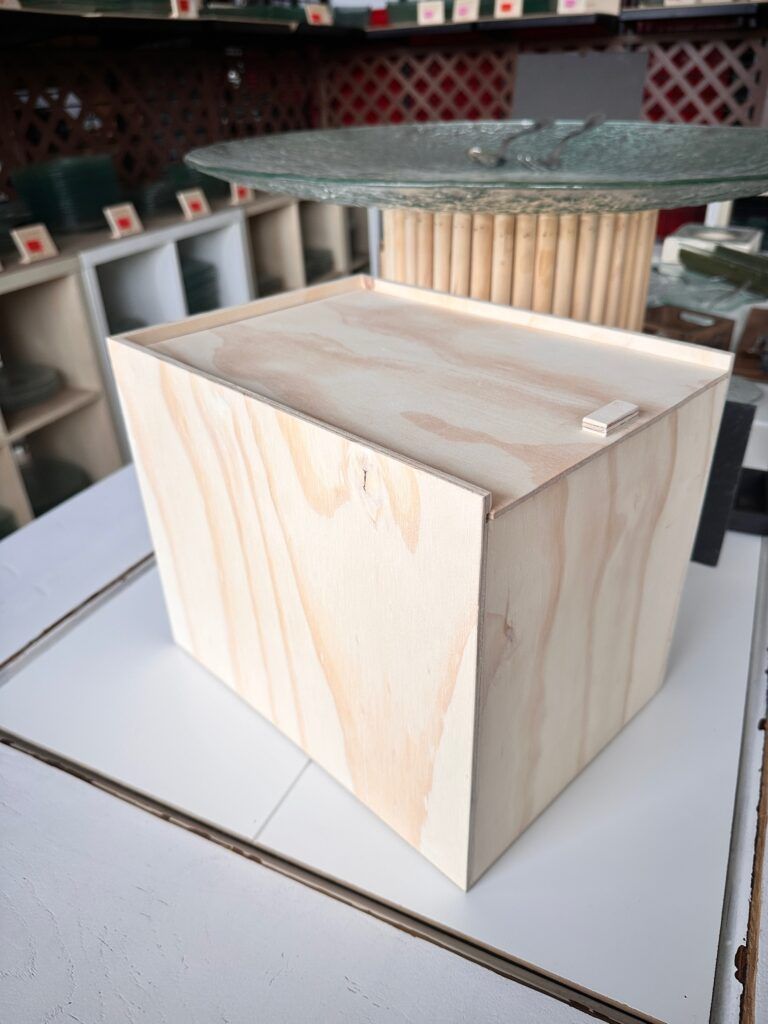 caja madera cerrada 6 copas detalle trampilla cerrada