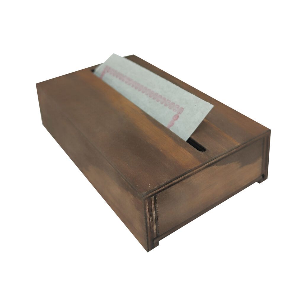 servilletero fabricado en madera personalizable tanto el color como el logo o texto para servilleta zig-zag