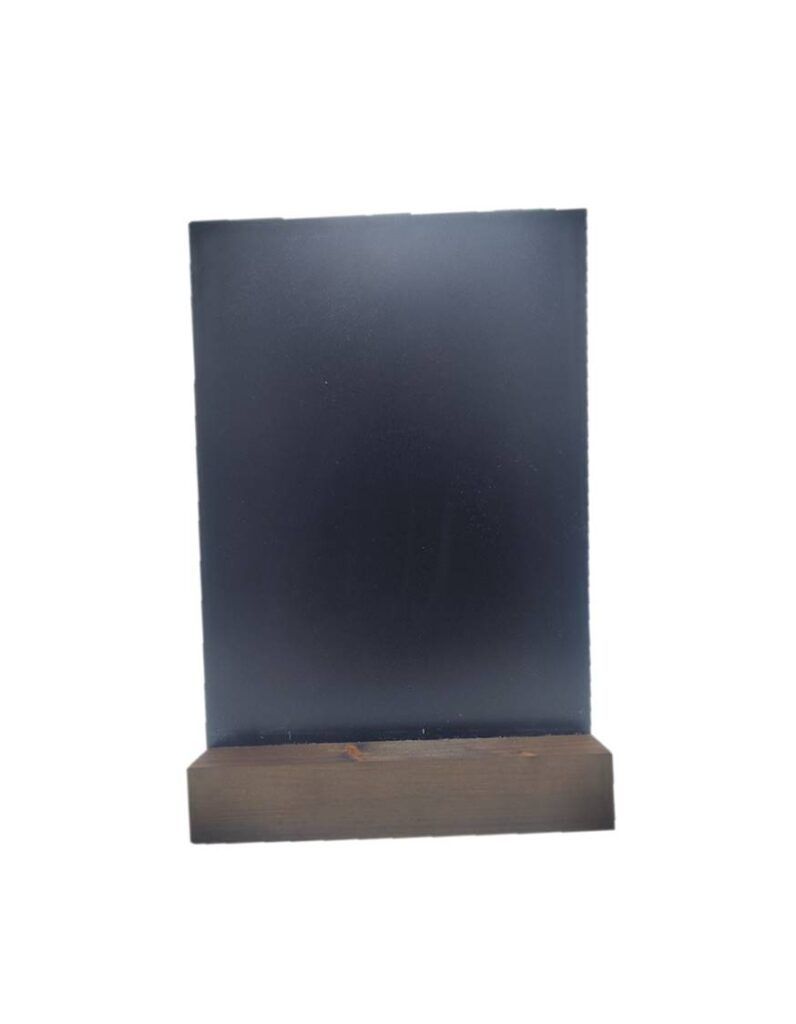 peana fabricada con madera FSC 100 % sostenible para campañas de publicidad responsables