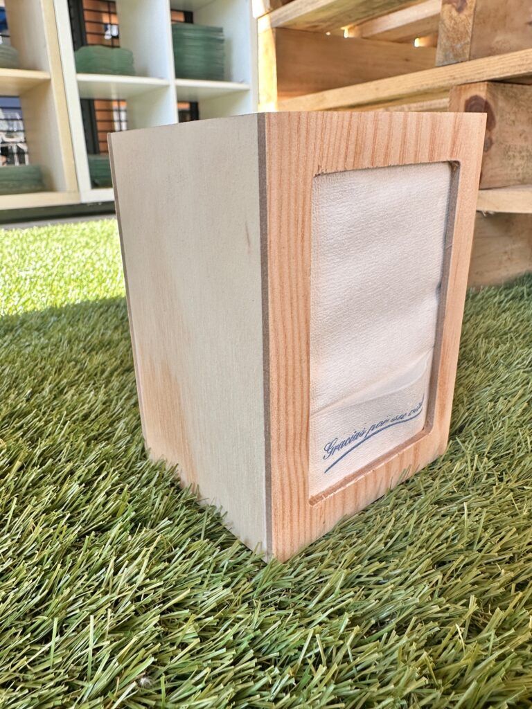 servilletero para servilleta miniservices fabricado en madera personalizable en madera o medidas